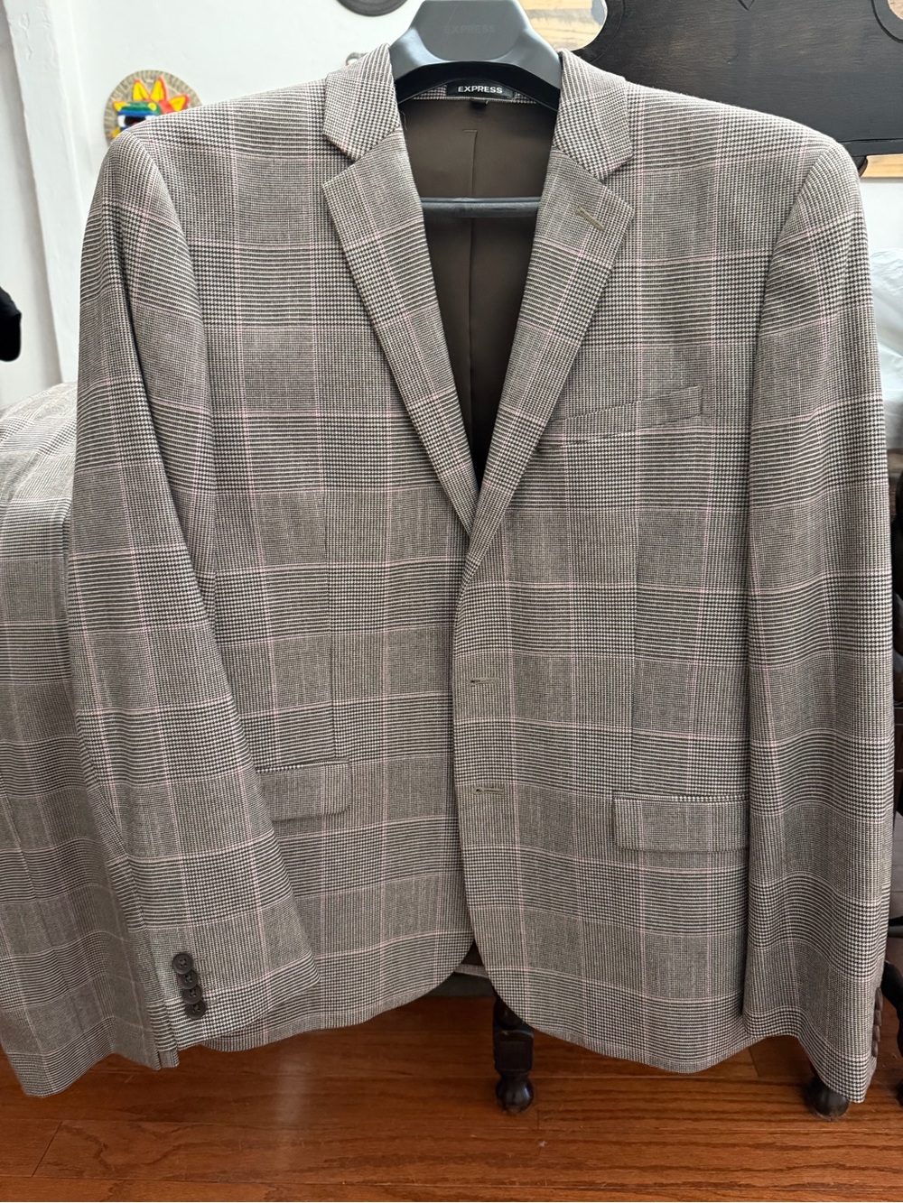 Express Gray Glen Plaid Sport Coat with Pink Windowpane